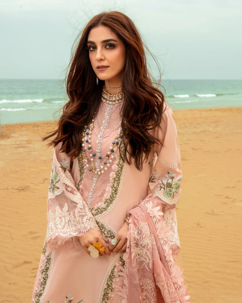 Saira Shakira | Breeze Luxury Lawn | RUNA-8-B