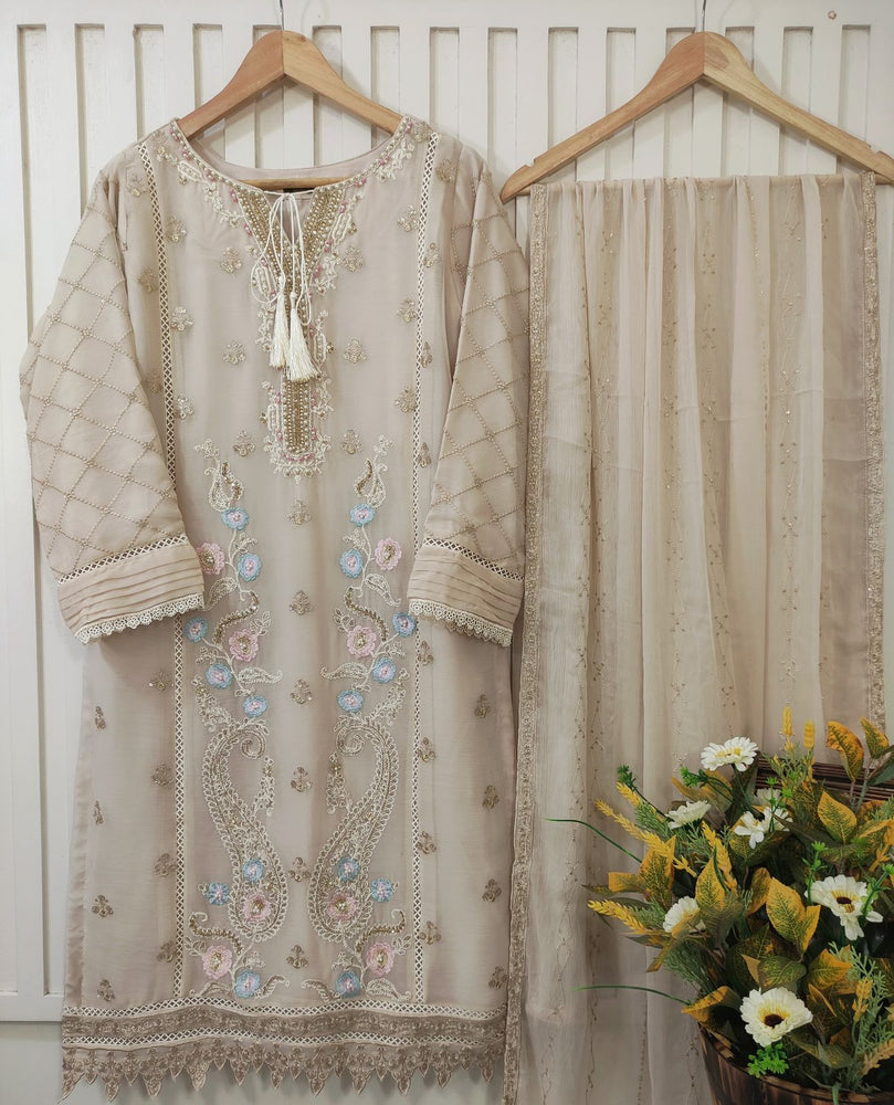 
            
                Load image into Gallery viewer, Agha Noor Embroidered Chiffon 2 pc - 09263 - Stitched
            
        