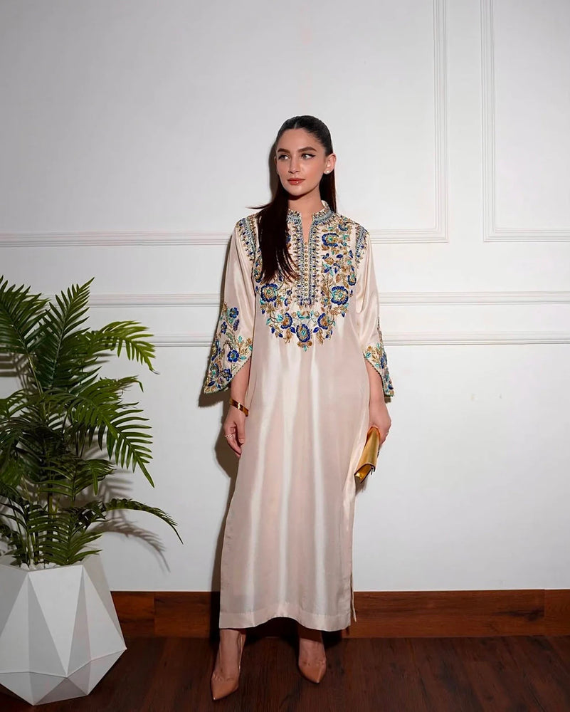 Alizey Saad Raw Silk Hand Embellished 3 Piece Dress - J0079