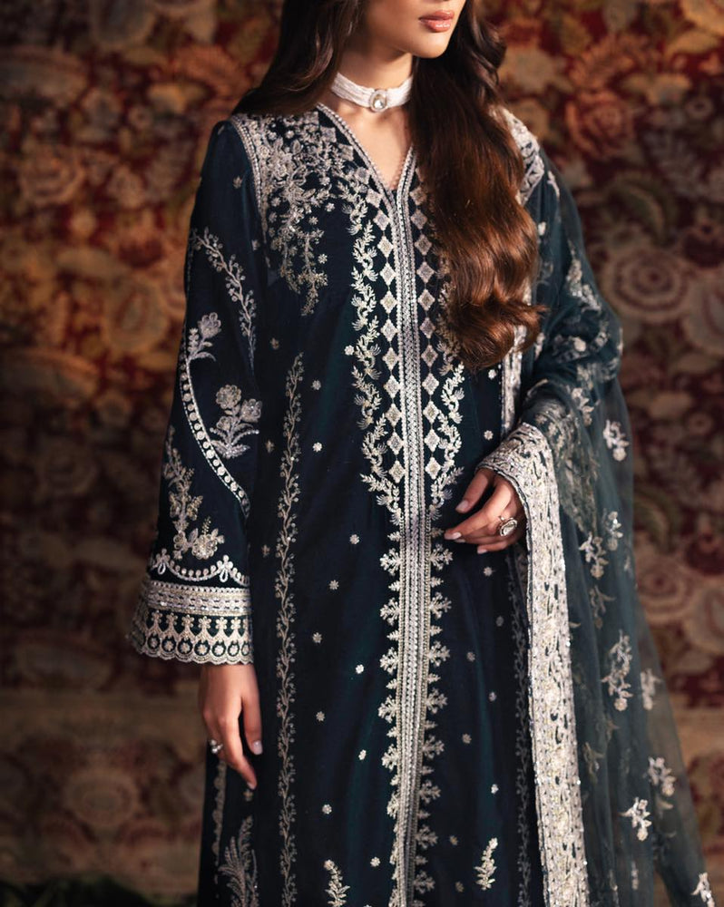 Qalamkar SAMIRA Festive Embroidered Velvet 3 Piece Dress - 0404