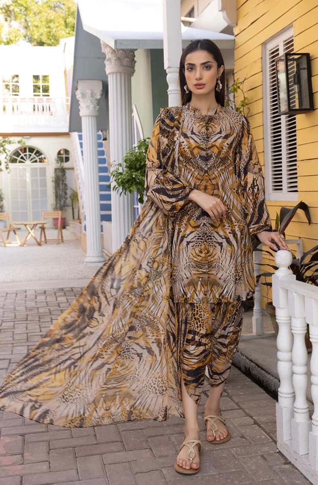 
            
                Load image into Gallery viewer, Charizma Digital Printed Lawn 3 pc - 08733
            
        