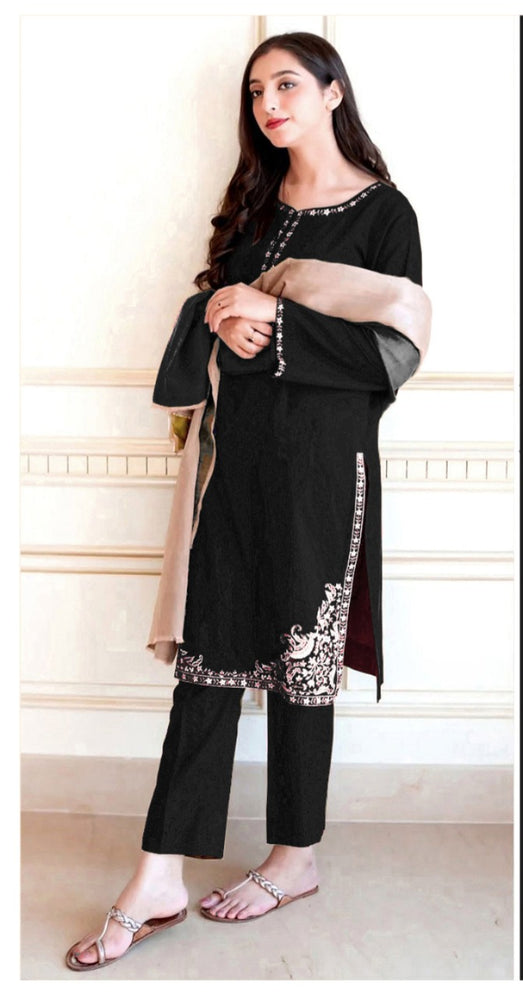 3 Piece Stitched Dhanak  Dress - Ready  to Wear main image 0