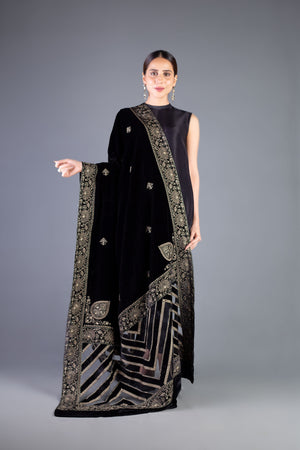 Bareeze AMBROSA - 01618 - 9000 Micron Velvet shawl