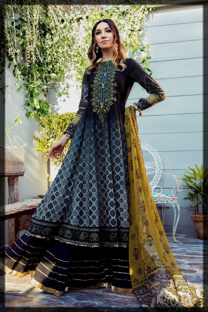 
            
                Load image into Gallery viewer, Mariab 01821  - 3 PC Pure Lawn Dress
            
        